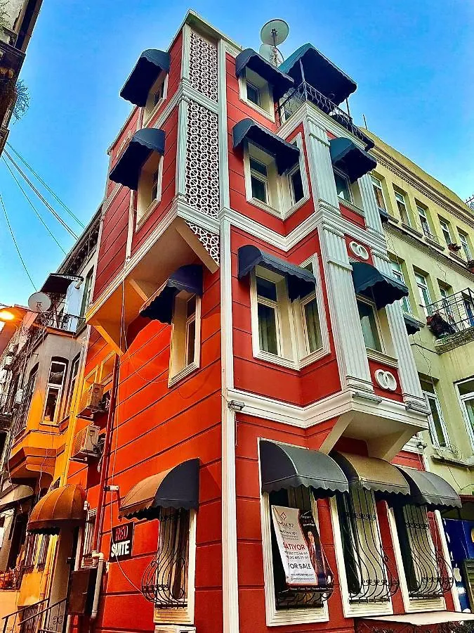 Taksim Red Suite Istanbul