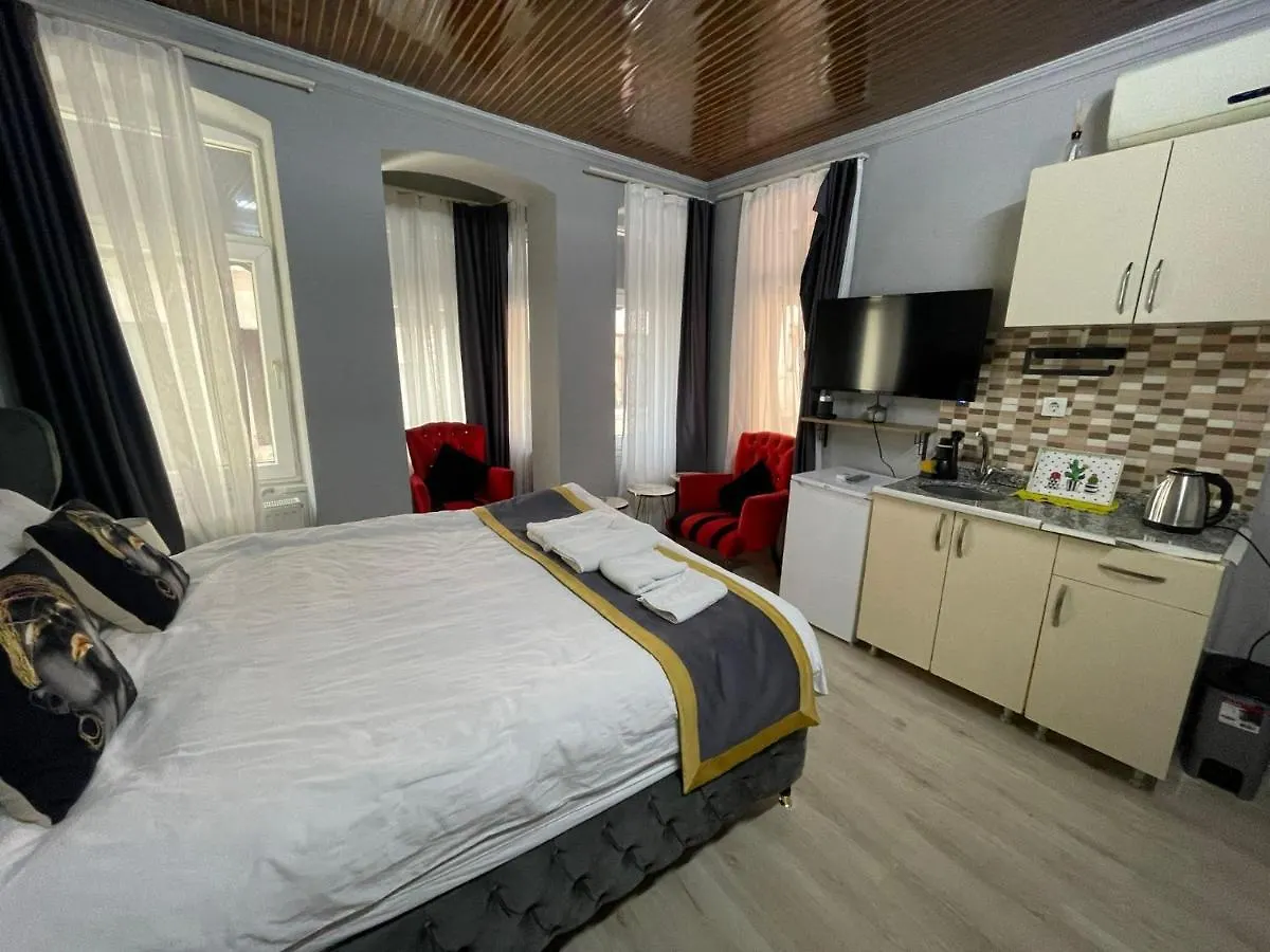 Bed & Breakfast Taksim Red Suite Istanbul Tyrkiet
